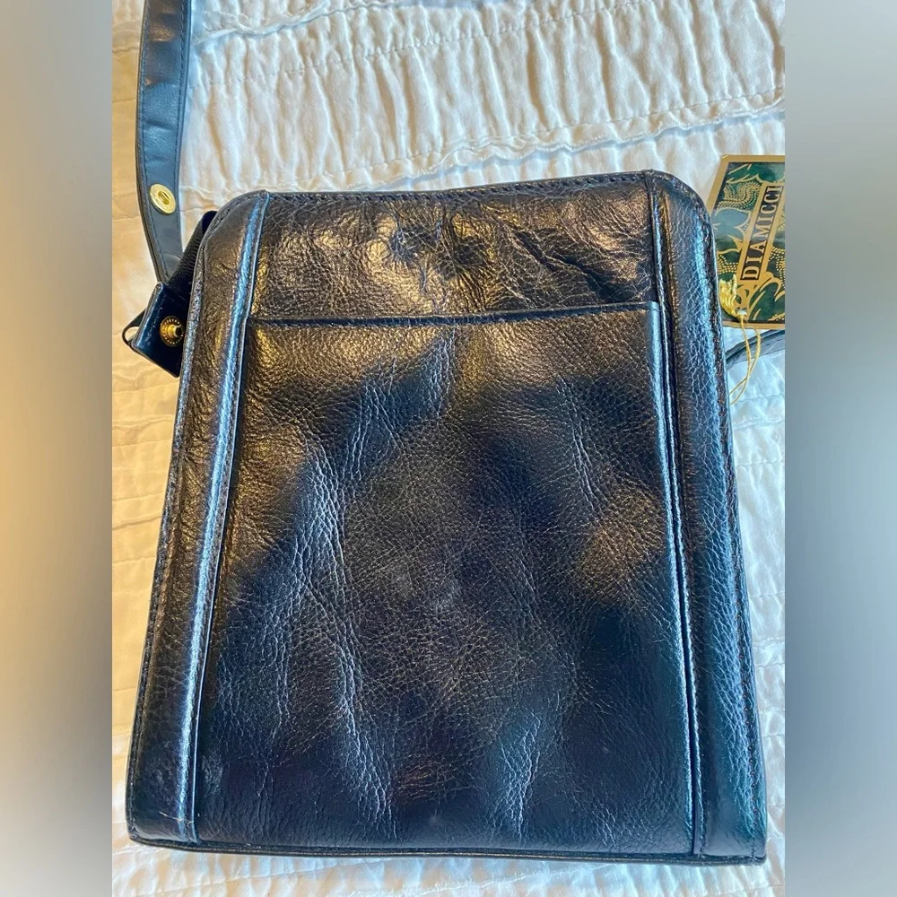 NWT black leather DIAMICCI leather cross-body